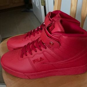 AUTHENTIC Fila Hightop Sneakers